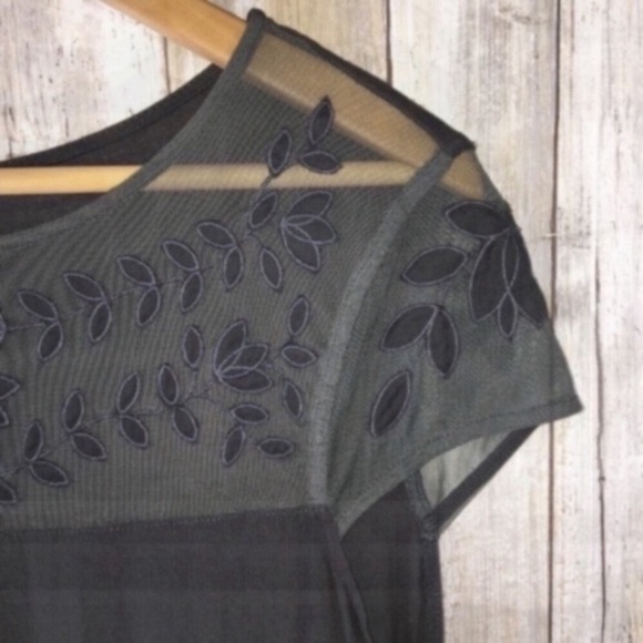 H&M Grey Sheer Top Blouse - Picture 2 of 3